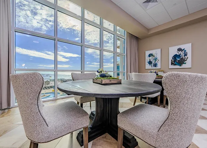 Phoenix Gulf Tower 1004 Apartment *
